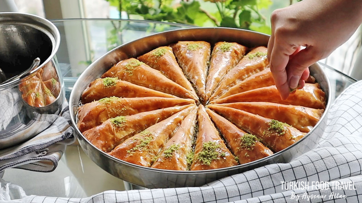 Turkish Pistachio Baklava Recipe - Turkish Food Travel